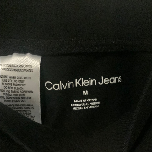 Calvin Klein Black Athletic Shorts with Logo - Picture 3 of 3